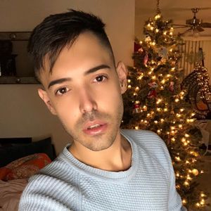 Meet your Posher, Maxmilian